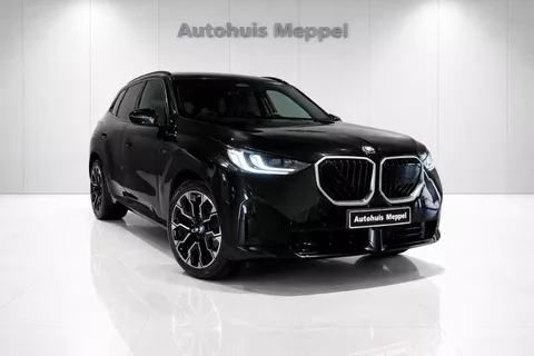 BMW X3 30e NIEUW M-Sport*Trekhaak*H&amp;K*Pano*Shadow Line*PDC