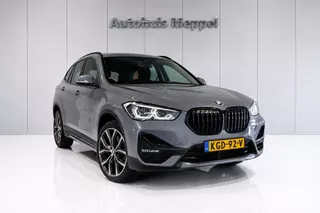 BMW X1 xDrive20i Sport-Line*LED*Trekhaak*Head-Up*NaviPro*PDC