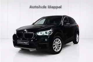 BMW X1 sDrive20i Advantage*Sportstoelen*PDC*LED+*Naviegatie