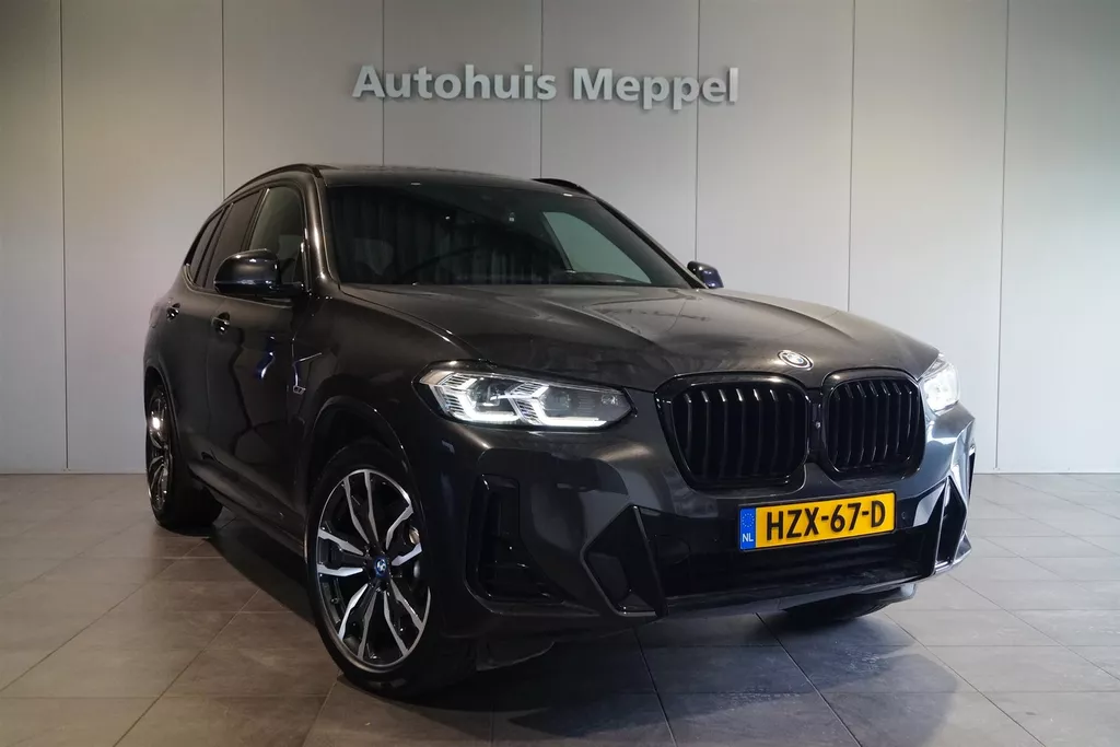 BMW X3 xDrive30e M-Sport/// ** Verkocht * | Trekhaak | LED | H/K Sound | 360 camera | Head-Up Display |