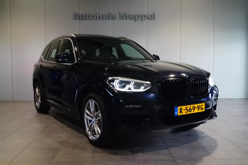 BMW X3 Xdrive30e LED | M-Sport | Panoramadak | PDC | Sportrem | BMW Live Cockpit | DAB