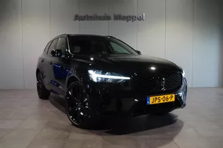 Volvo XC60 Gereserveerd | T8-AWD Black-Ultra|Pano|Luchtvering|HUD|B&amp;W| Trekhaak|Massage|Facelift