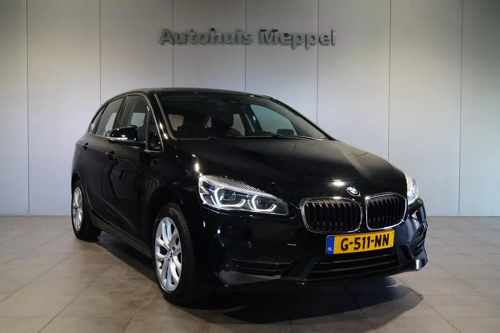 BMW 2 Serie 225xe iperformance LED | Head-up Display | PDC | Leder interieur |