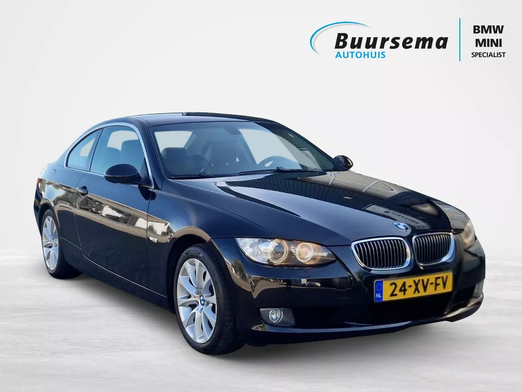 BMW 3 Serie Coup&eacute; 325i High Executive | Sport lederen interieur | Automaat | Trekhaak