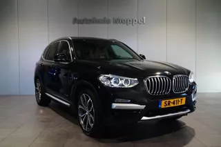 BMW X3 Xdrive20i LED | X-Line | Panoramadak | Trekhaak | Lederen sportinterieur |