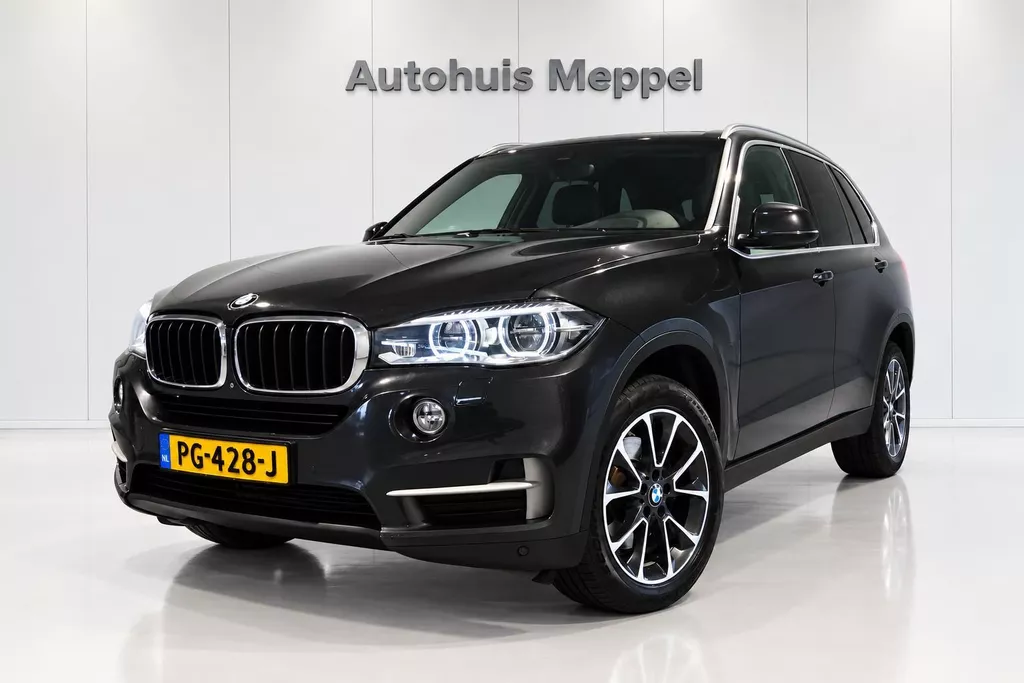 BMW X5 xDrive35i H/KSound*NL-Auto*Trekhaak-3500KG*HUD*LED+*360camera*SoftcClose